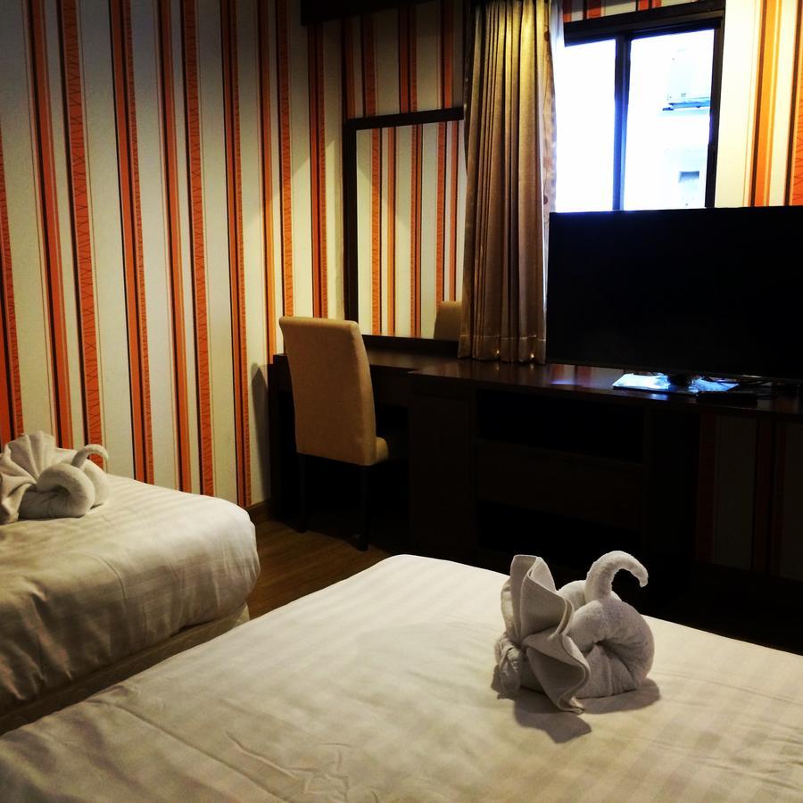 Iraqi Hotel Makkasan Exterior photo